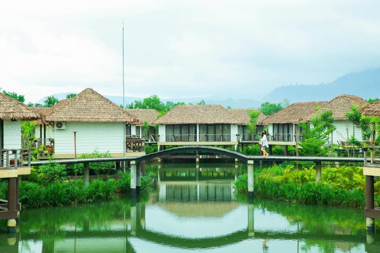 Good Time Relax Resort Kampot Bagian luar foto